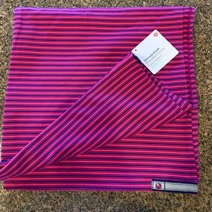NEW LULULEMON VINYASA SCARF!!😍🎉